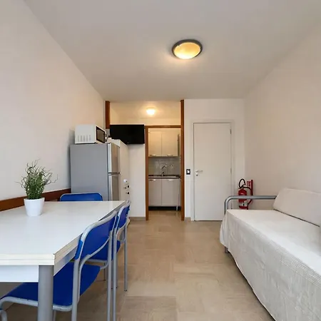 Apartamento Cozy Flat Near The And The Bibione